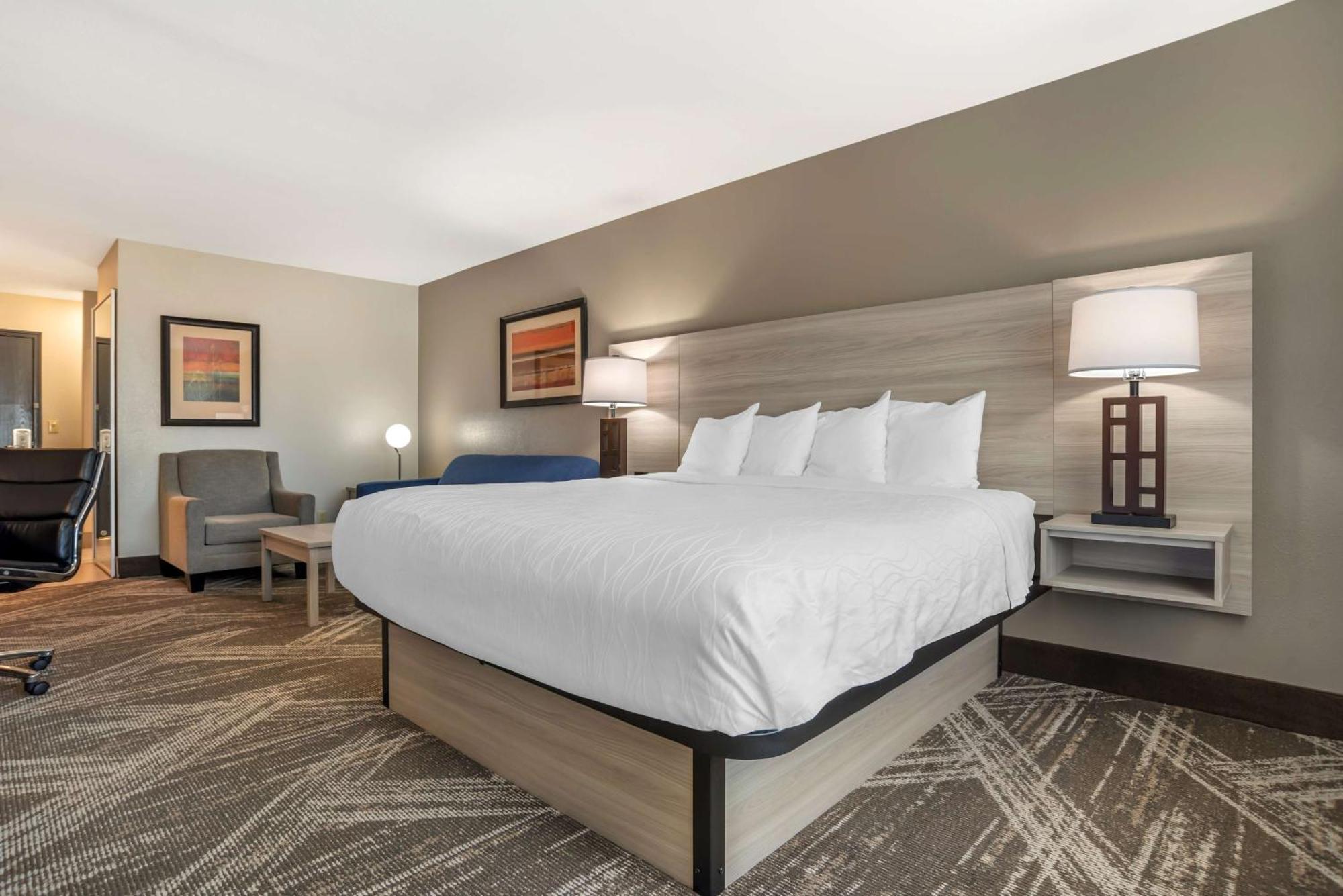 Hotel Western Downtown Coliseum