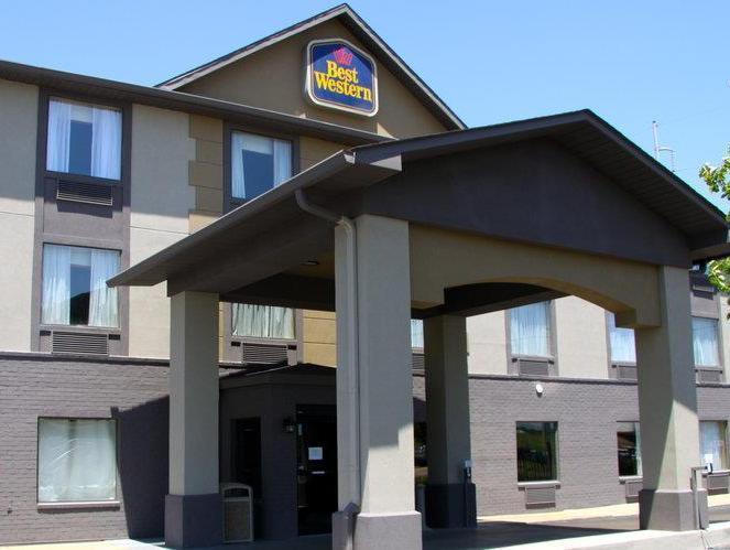 Western Downtown Coliseum Hotel Jackson